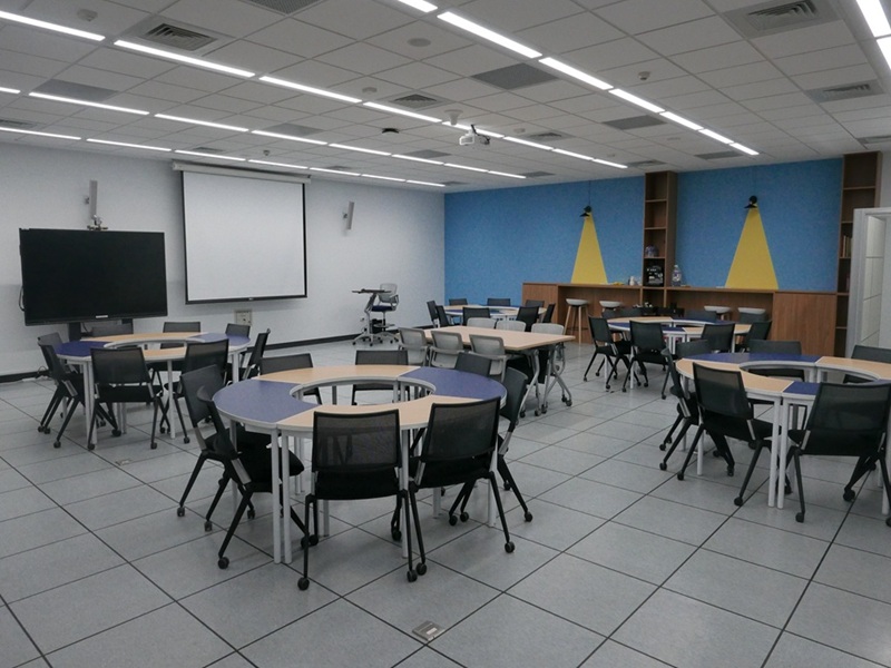 張康資訊數學紀念實驗室SE117